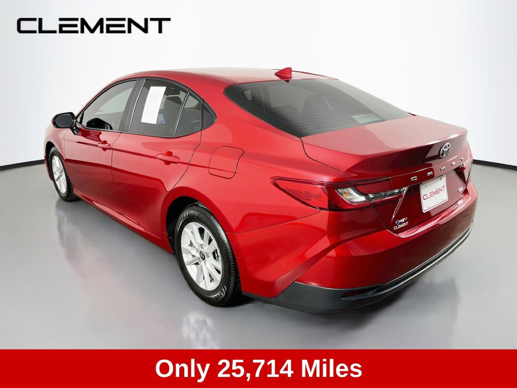Used 2025 Toyota Camry LE FWD image 9