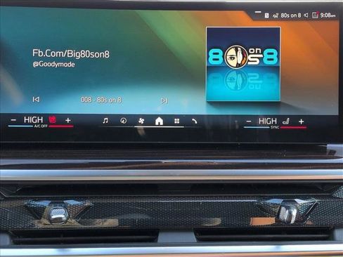 New 2026 BMW X5 xDrive50e image 12