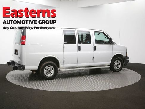 Used 2020 GMC Savana 2500 w/ Driver Convenience Package RWD image 38