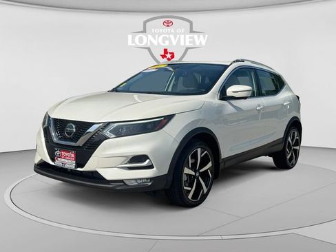 Used 2022 Nissan Rogue Sport SL w/ Premium Package AWD/4WD image 1