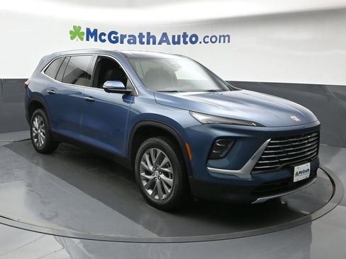 New 2025 Buick Enclave Preferred w/ LPO, Floor Liner Package image 2