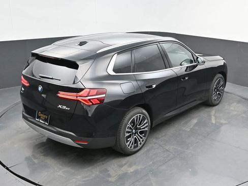 Used 2025 BMW X3 xDrive30i w/ Premium Package image 31
