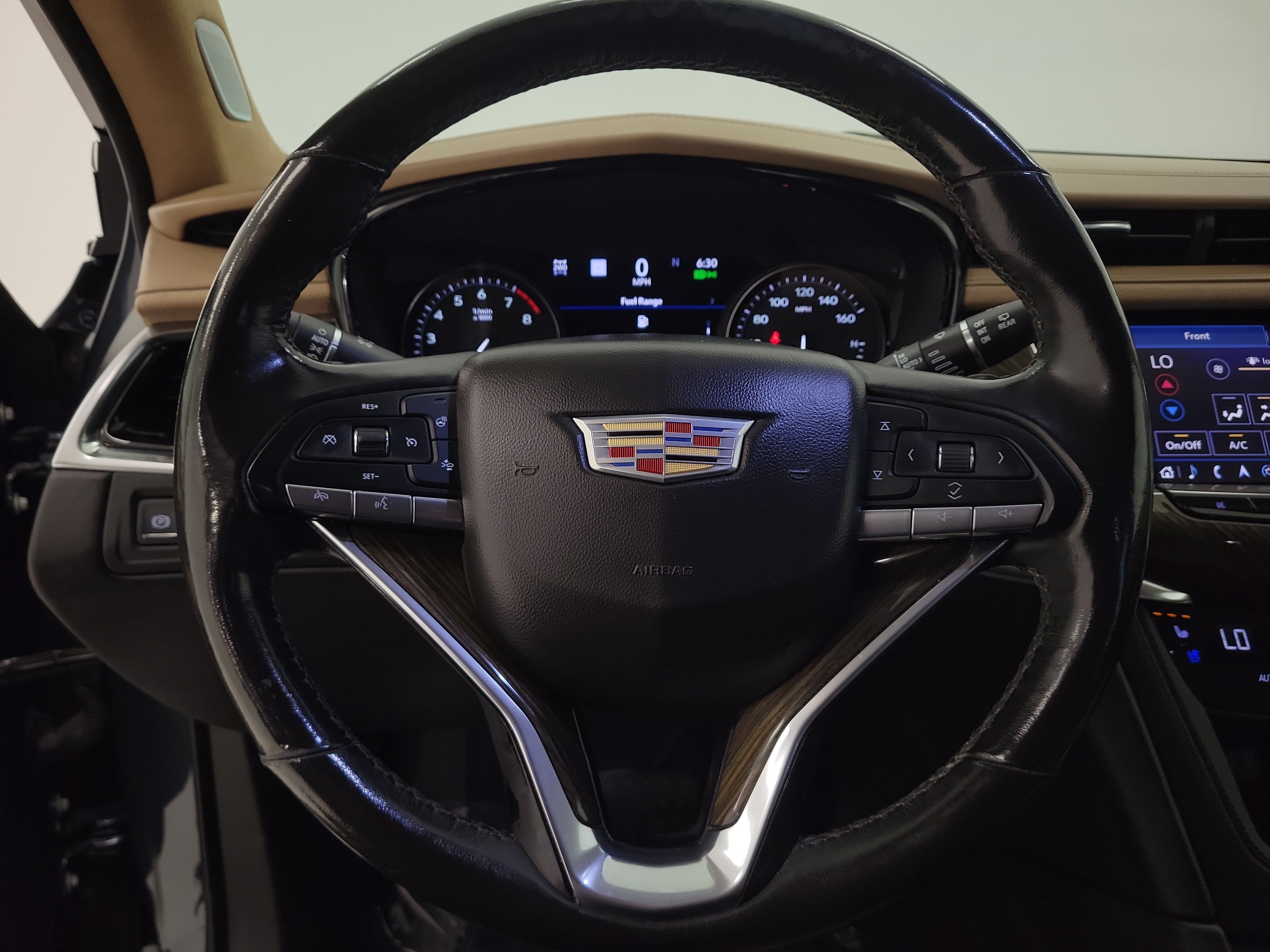 Used 2020 Cadillac XT6 Premium Luxury w/ Platinum Package AWD/4WD image 14