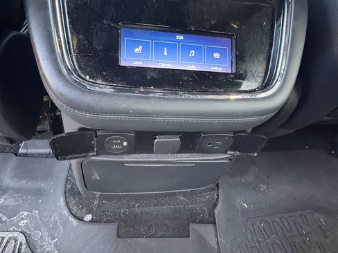 Used 2022 Lincoln Navigator Reserve image 14