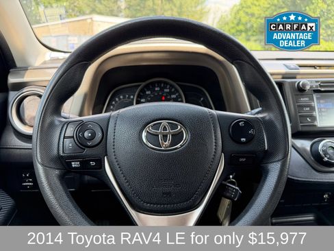 Used 2014 Toyota RAV4 LE AWD/4WD image 12