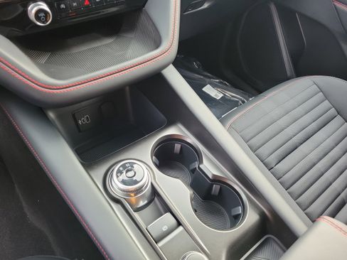 New 2026 Ford Explorer ST-Line w/ ST-Line Street Pack image 32