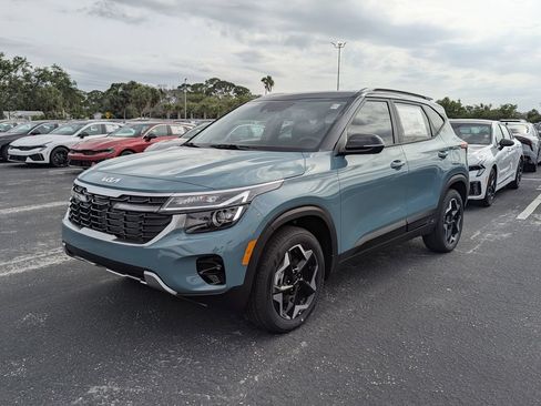 New 2026 Kia Seltos S AWD/4WD image 4
