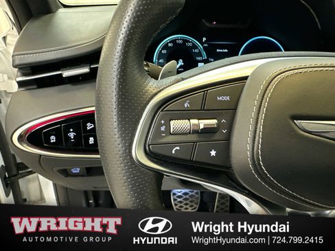 Used 2024 Genesis GV70 3.5T Sport w/ Sport Prestige Package AWD/4WD image 22