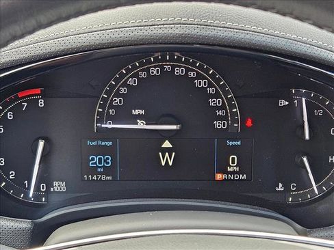 Used 2019 Cadillac XTS image 11