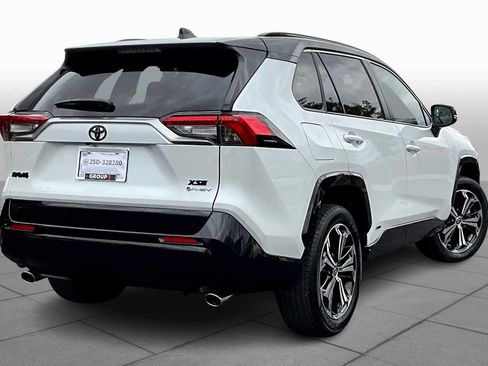 Certified 2025 Toyota RAV4 XSE image 12