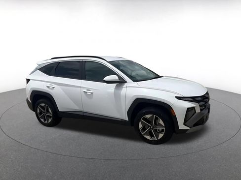 Used 2026 Hyundai Tucson SEL AWD/4WD image 2