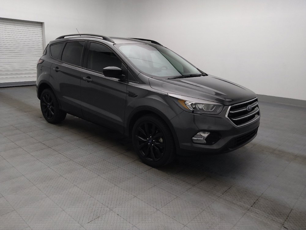 Used 2017 Ford Escape SE w/ SE Sport Appearance Package FWD image 11
