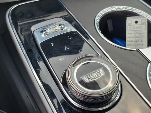 Used 2023 Cadillac Lyriq AWD image 31