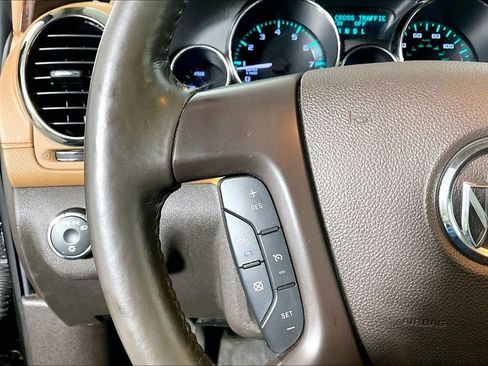Used 2015 Buick Enclave Premium w/ Experience Buick Package FWD image 18