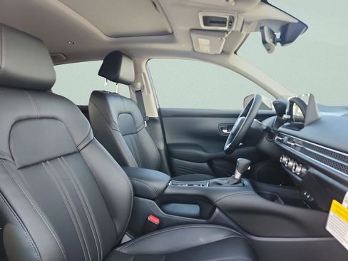 New 2026 Honda HR-V EX-L image 18