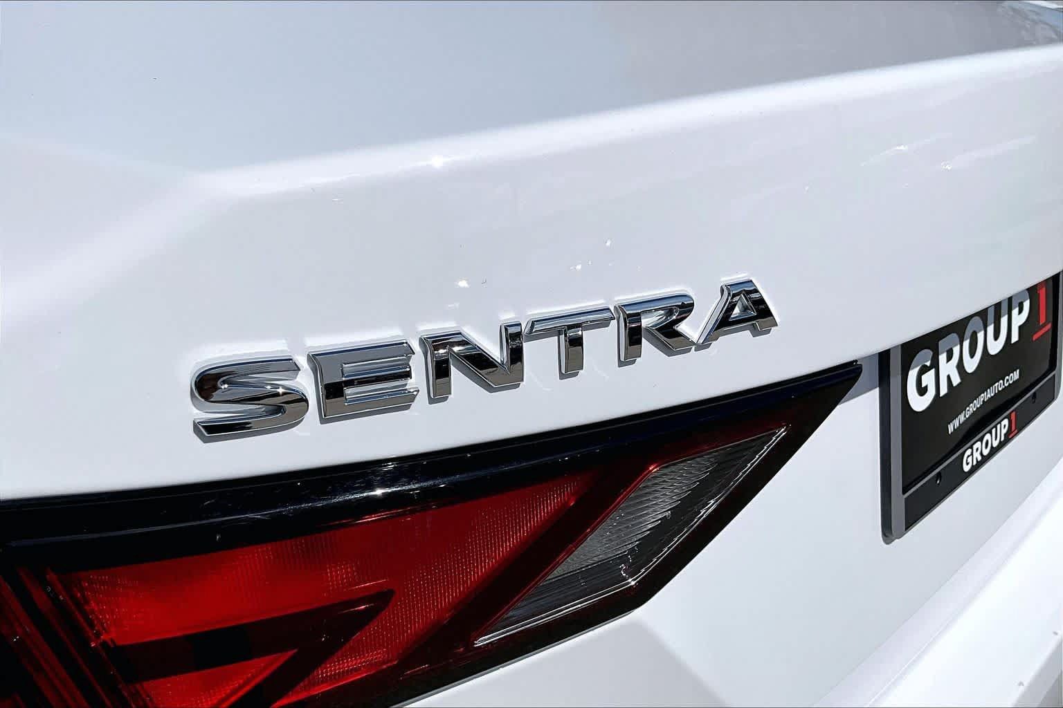 Used 2024 Nissan Sentra SV FWD image 30