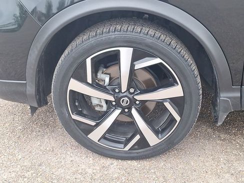 Certified 2022 Nissan Rogue Sport SL AWD/4WD image 24