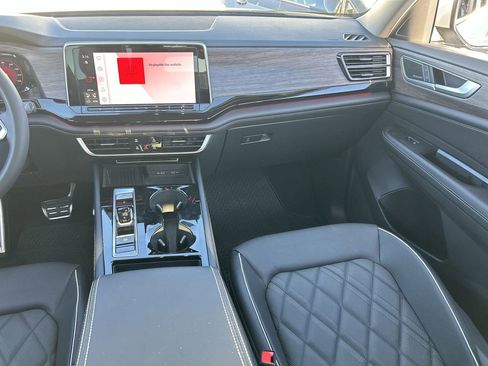 New 2026 Volkswagen Atlas SEL Premium R-Line image 12