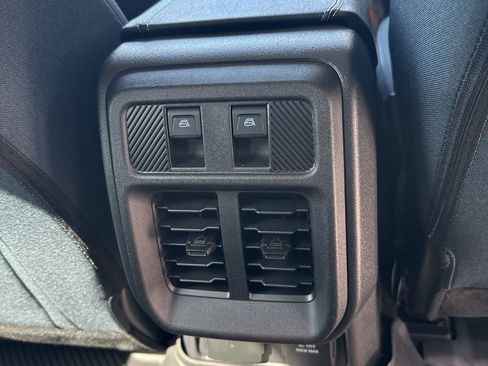 Used 2025 Ford Bronco Heritage Edition image 7