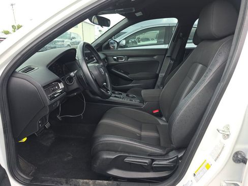 Used 2022 Honda Civic Sport image 3