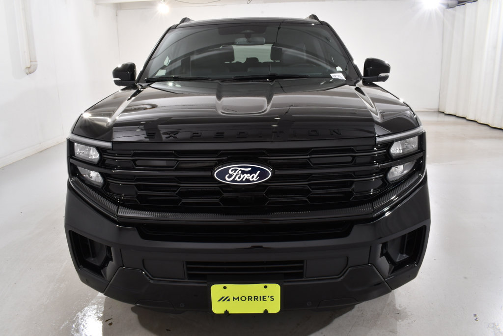New 2027 Ford Expedition Platinum w/ Stealth Performance Package AWD/4WD image 3