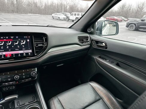 Used 2023 Dodge Durango R/T image 32