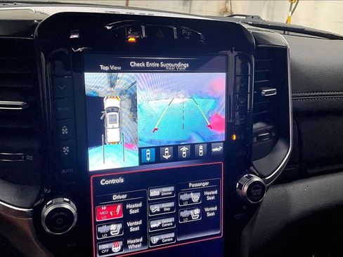 Used 2019 RAM 1500 Laramie image 14