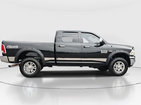 Used 2017 RAM 2500 Laramie w/ Snow Chief Group AWD/4WD image 4