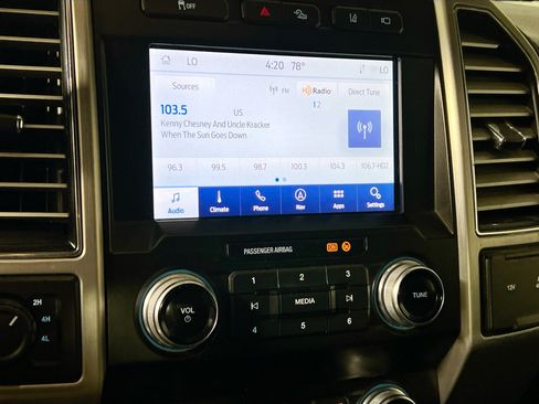 Used 2021 Ford F250 Platinum w/ Tremor Off-Road Package AWD/4WD image 27