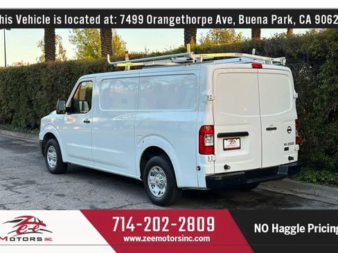 Used 2015 Nissan NV 2500 SV image 14