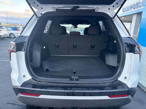 Used 2025 Chevrolet Equinox LT image 26