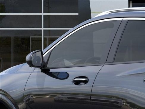 New 2025 Buick Encore GX Avenir w/ Avenir Technology Package image 12