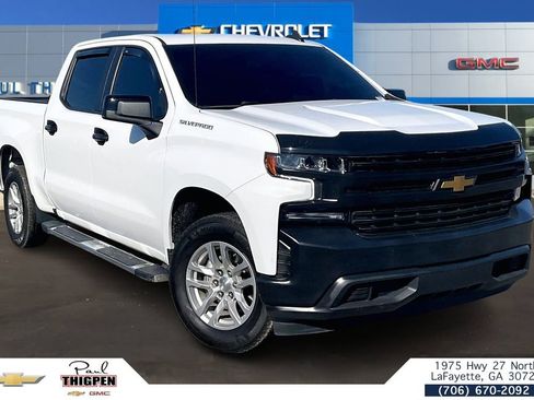 Used 2021 Chevrolet Silverado 1500 LT image 1