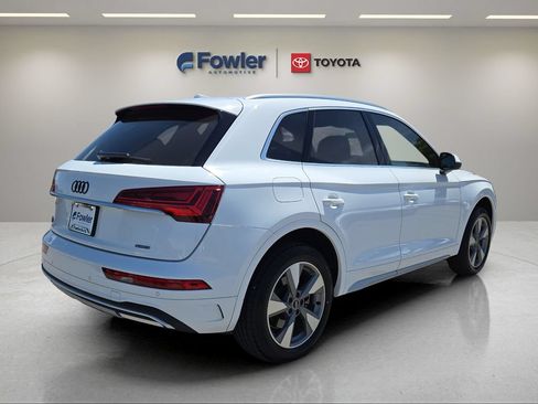 Used 2023 Audi Q5 2.0T Premium Plus w/ Premium Plus Package AWD/4WD image 7