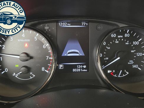 Used 2018 Nissan Rogue Sport SL AWD/4WD image 11