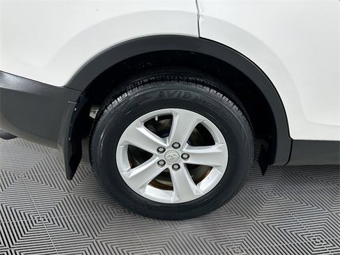 Used 2014 Toyota RAV4 XLE image 21