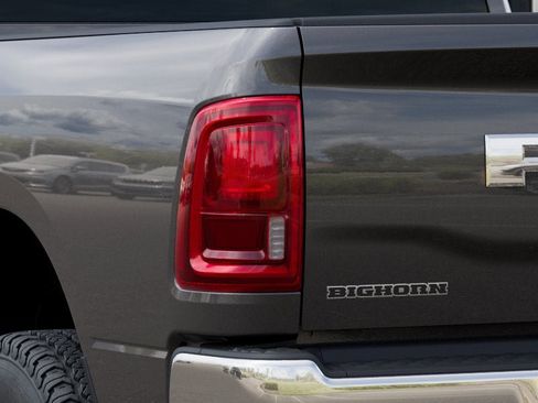 New 2026 RAM 2500 Big Horn AWD/4WD image 40