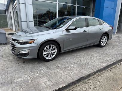 Used 2025 Chevrolet Malibu LT