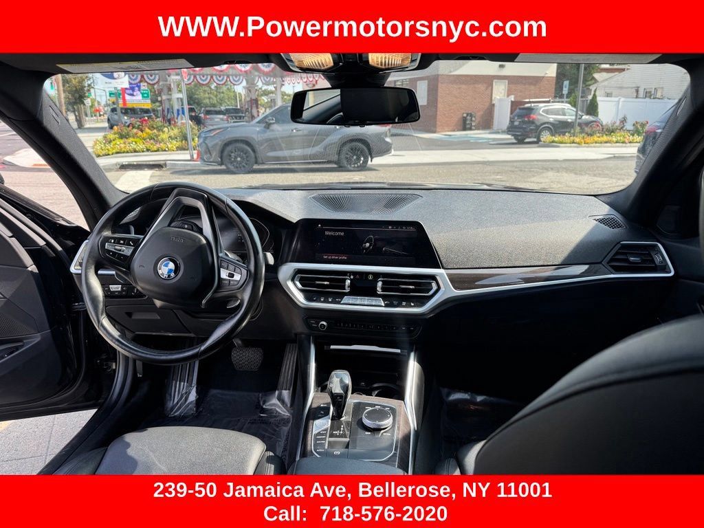 Used 2019 BMW 330i xDrive Sedan w/ Driving Assistance Package AWD/4WD image 32