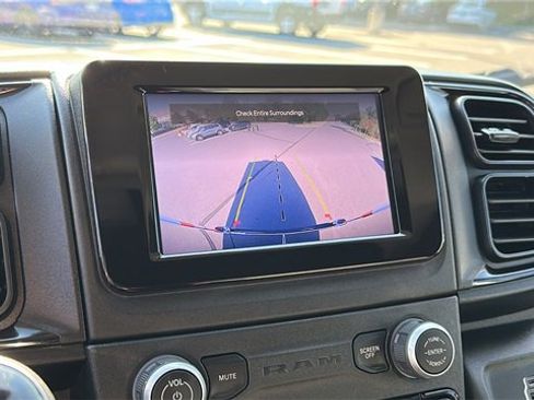 Used 2023 RAM ProMaster 2500 image 17