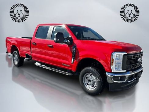 New 2025 Ford F250 XL w/ XL Chrome Package image 3