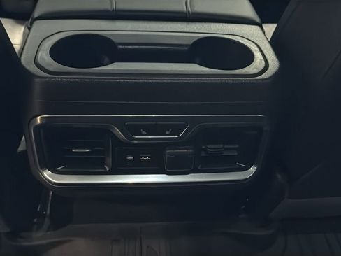 Used 2021 GMC Sierra 1500 SLT w/ SLT Premium Package image 21