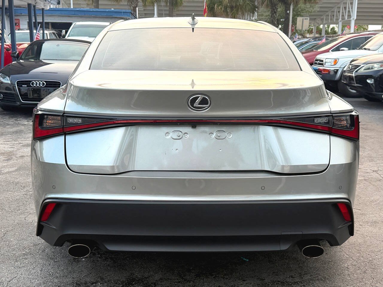 Used 2023 Lexus IS 300 w/ Comfort Package RWD image 15