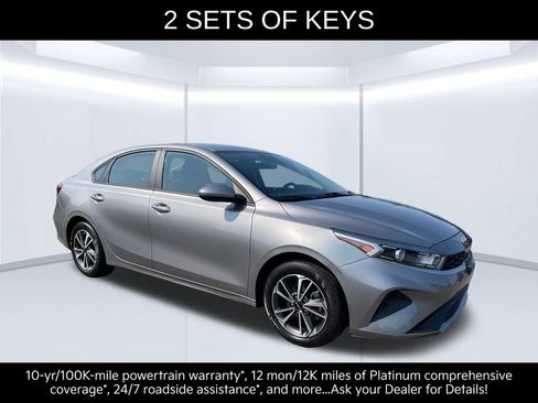 Certified 2023 Kia Forte LXS FWD image 9