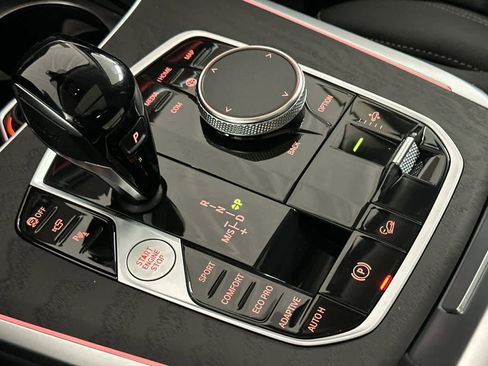 Used 2022 BMW X7 xDrive40i w/ Premium Package image 22