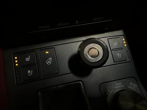 Used 2015 Lexus RC 350 AWD w/ Navigation System Package image 29