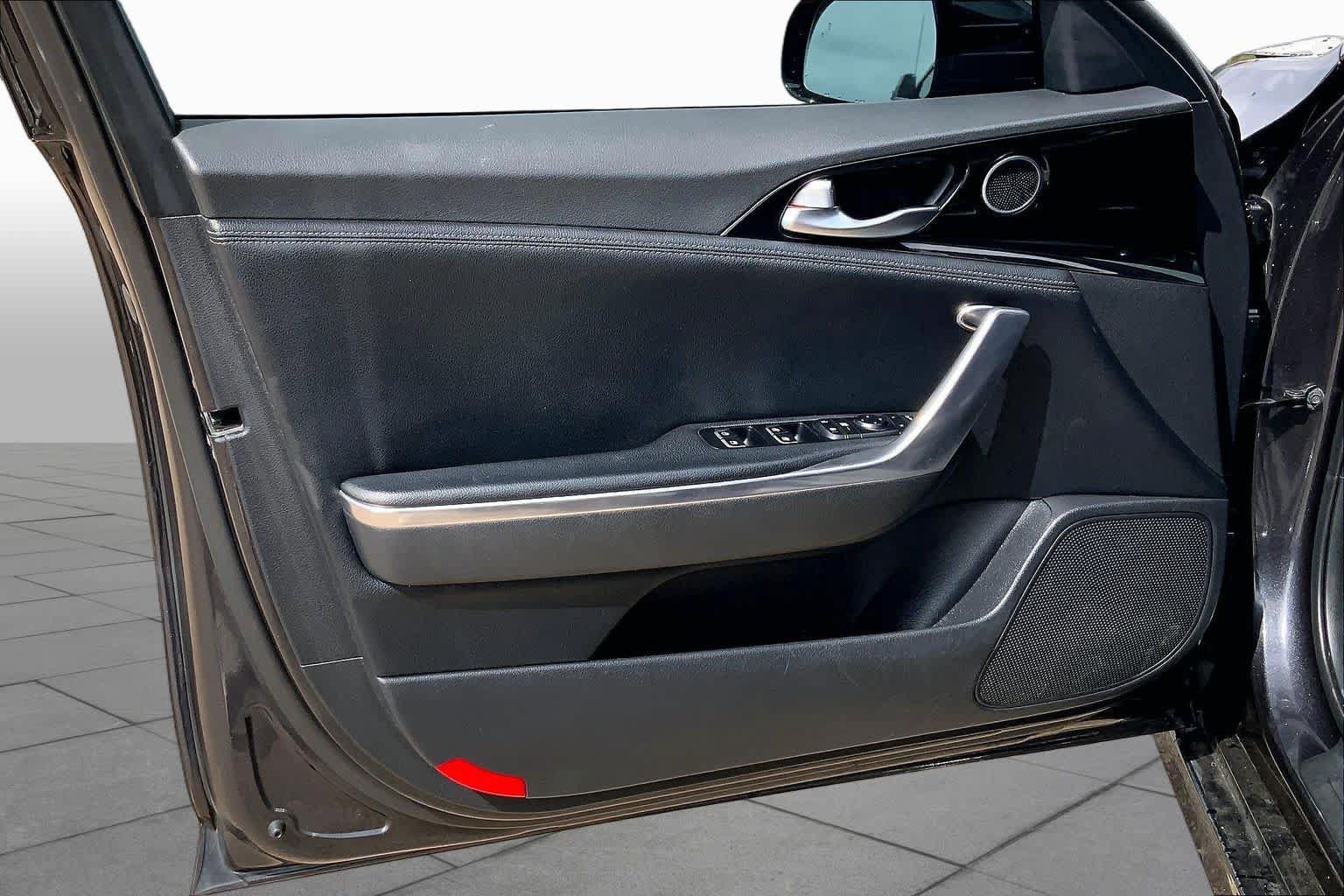 Used 2023 Kia Stinger GT-Line RWD image 22