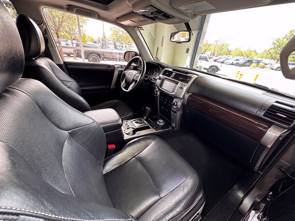 Used 2018 Toyota 4Runner Limited AWD/4WD image 44