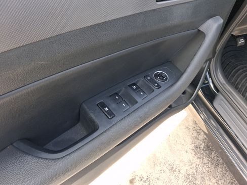 Used 2018 Hyundai Sonata SEL FWD image 12