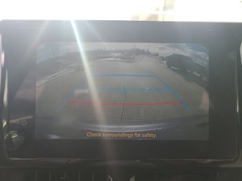 Used 2024 Toyota Corolla LE image 29